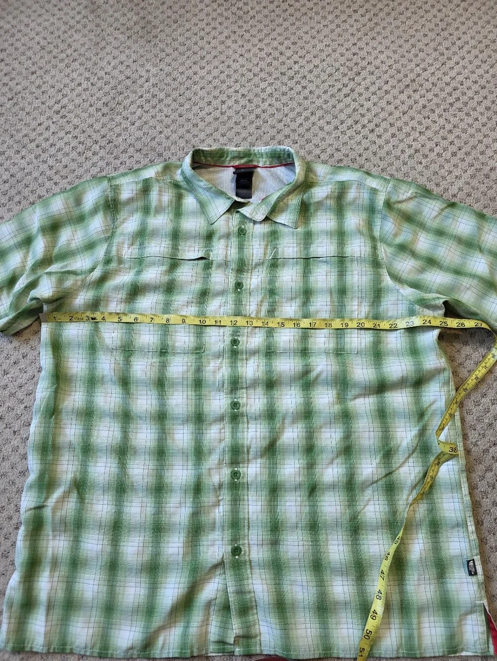 The North Face Green Plaid Short-Sleeve Button-Down Shirt